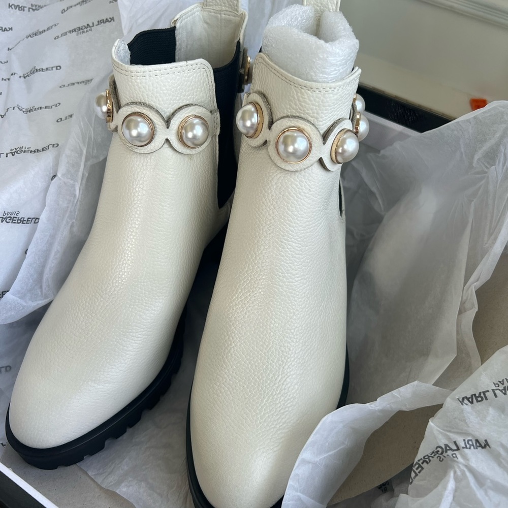 Karl Largerfeld Portia Bone boots